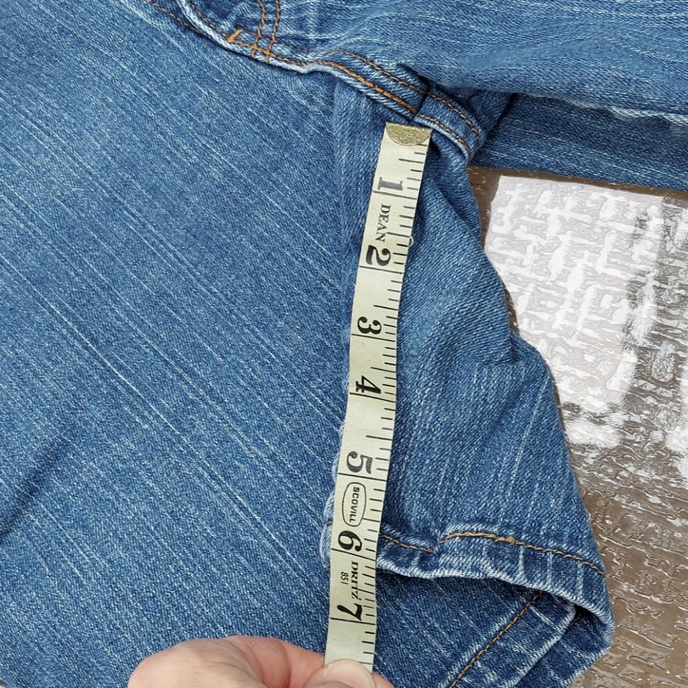 Levi's, Women's Levi's relaxed fit shorts, 12 - Picture 7 of 8